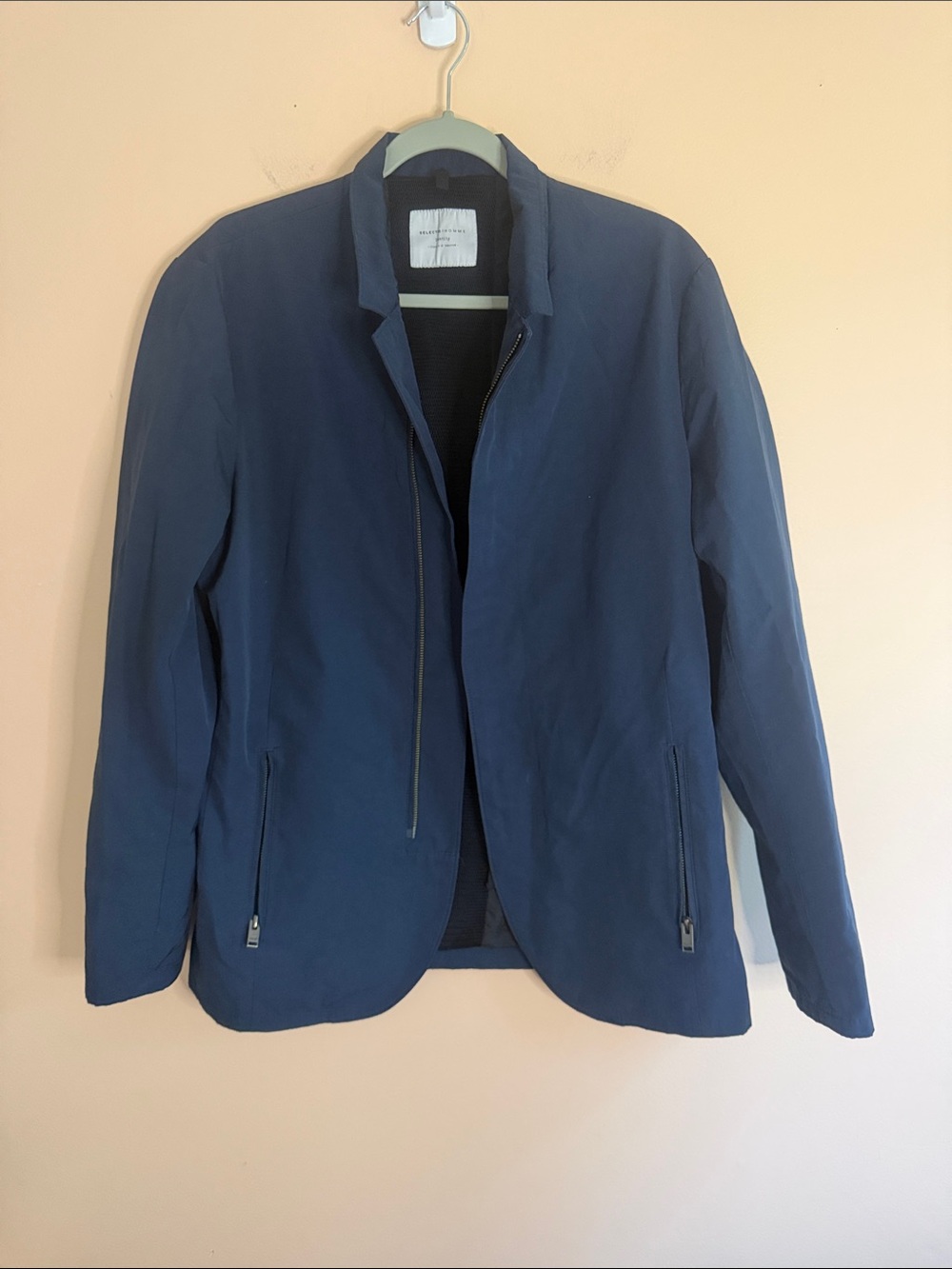 Lightweight Navy Blue Zip-Front Shirt Jacket